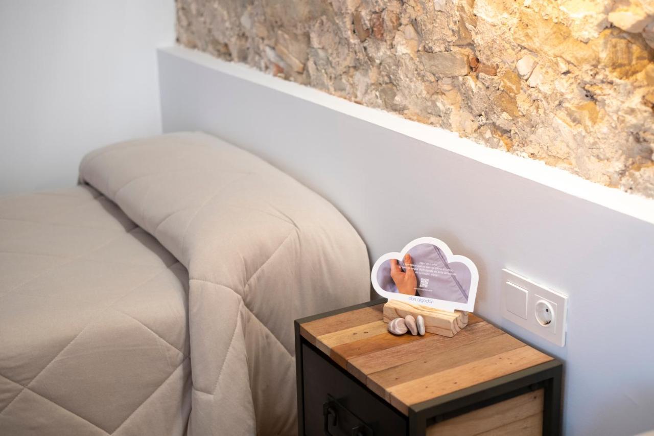 Apartamentos Bocairenthomes, En Pleno Centro De Bocairent, Con Pequena Piscina Y Parking Privado Bagian luar foto