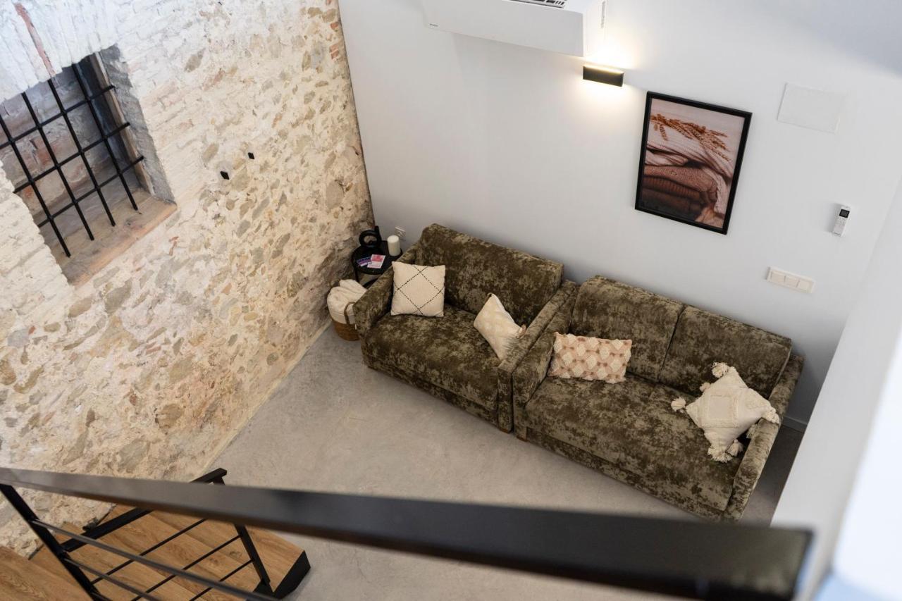 Apartamentos Bocairenthomes, En Pleno Centro De Bocairent, Con Pequena Piscina Y Parking Privado Bagian luar foto