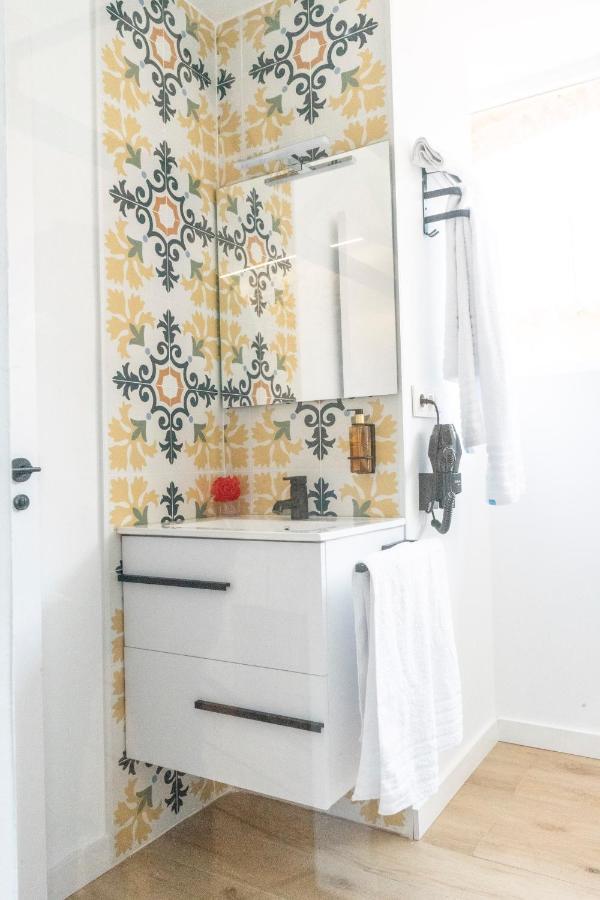 Apartamentos Bocairenthomes, En Pleno Centro De Bocairent, Con Pequena Piscina Y Parking Privado Bagian luar foto